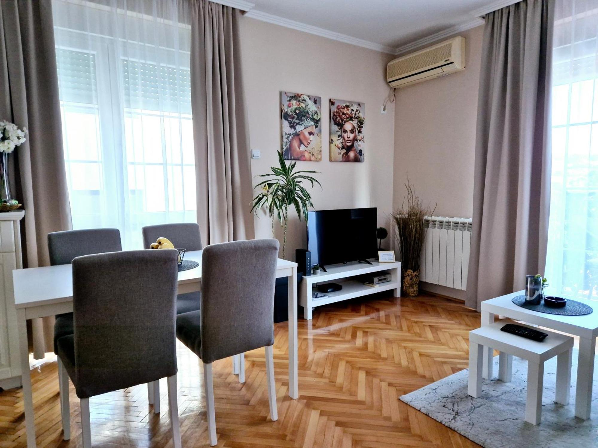 Apartman Centar Požarevac エクステリア 写真